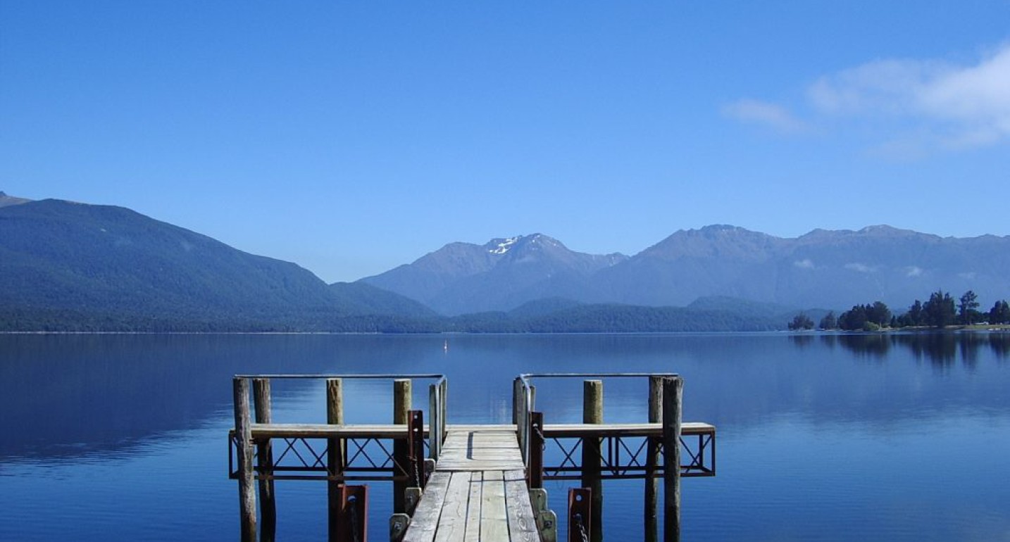 790116 te anau southland new zealand credit southern lakes helicoptersjpg